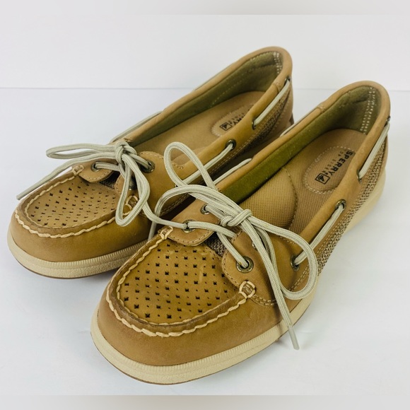 Sperrys Womens Boat Angelfish Leather  Diamond Eyelet Loafer New No Box Size 7. - Picture 2 of 11